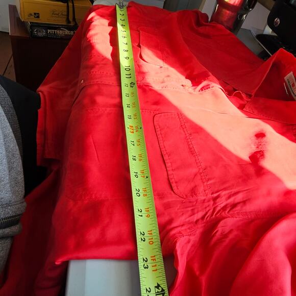 Women's Vintage 100% Silk Button Up Red Shirt Sz Large Shoulder Pads 80s 90s - Picture 7 of 10